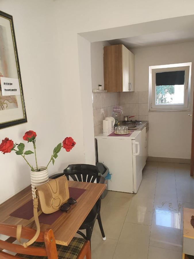 Nala Apartments Сплит Екстериор снимка